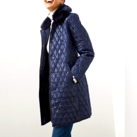 Chico's Women's Winter Elongated Quilted Coat Fur Collar Size 4 Navy - Picture 1 of 9